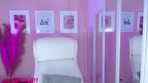 Snapshot of maria_jones chatting on December 19, 2024, 3:19 pm  Instagram soymj01 online show from December 19, 2024, 3:19 pm