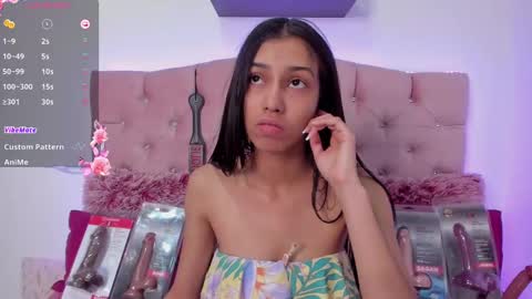 Snapshot of maria_skinny_ chatting on February 9, 2025, 5:19 am My name is Valentina online show from February 9, 2025, 5:19 am