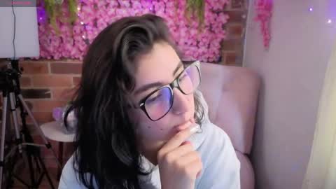 Maria online show from April 18, 2026, 7:58 pm