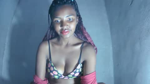 Maria online show from November 14, 2025, 11:57 pm