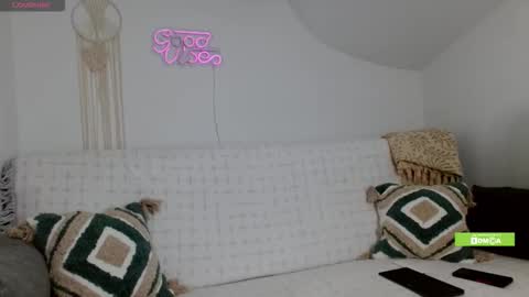 Maria online show from October 9, 2025, 8:23 am