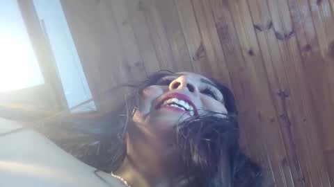 Mariajose online show from September 25, 2025, 10:52 am