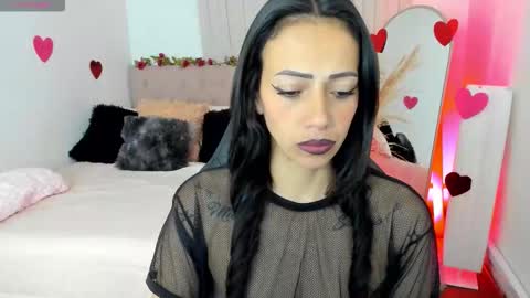 Snapshot of mariam_lopez__ chatting on February 12, 2026, 3:01 am Mariam online show from February 12, 2026, 3:01 am