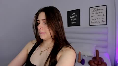 Mariam online show from February 5, 2025, 7:10 pm