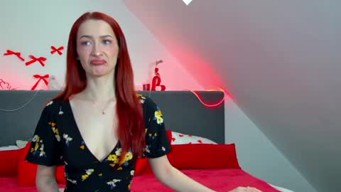MariaMenson online show from May 19, 2026, 6:20 am