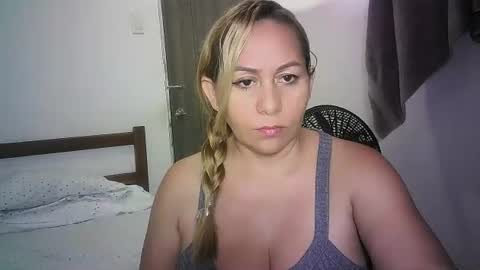 mariana995649 online show from June 20, 2026, 12:30 pm
