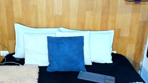 Snapshot of mariana_aangel chatting on October 23, 2025, 6:28 pm Mariana Angel online show from October 23, 2025, 6:28 pm