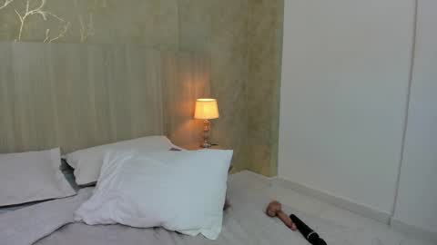 Snapshot of mariana_allen chatting on February 11, 2025, 6:40 am Mariana Allen online show from February 11, 2025, 6:40 am