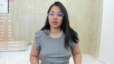 Snapshot of mariana_allen chatting on February 27, 2025, 10:26 am Mariana Allen online show from February 27, 2025, 10:26 am