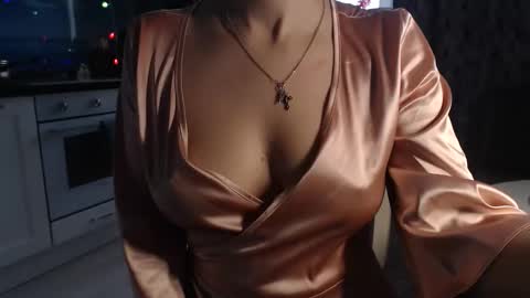 MarianaMur online show from February 26, 2025, 7:42 am