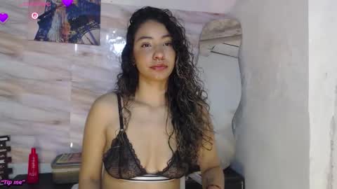 Mariana turner online show from September 11, 2025, 2:00 am