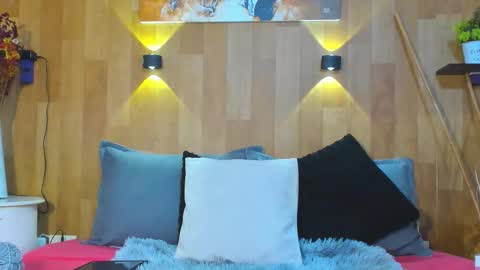 Mariana Angel online show from February 13, 2026, 4:03 pm