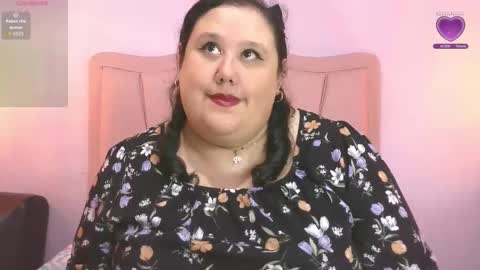 Snapshot of marianabbw30 chatting on November 25, 2025, 5:29 am Marianabbw online show from November 25, 2025, 5:29 am