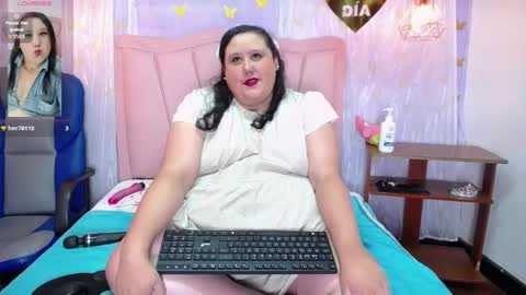 Snapshot of marianabbw30 chatting on May 2, 2026, 4:17 am Marianabbw online show from May 2, 2026, 4:17 am