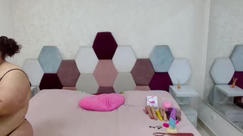 mariana online show from February 5, 2026, 6:12 pm