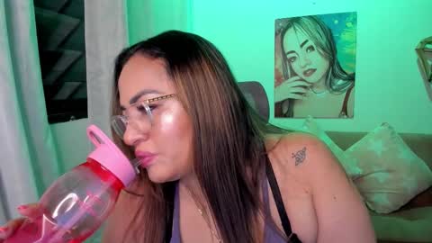 Mariana Lopez online show from November 8, 2025, 12:55 am