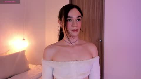 Snapshot of marianasynn_ chatting on May 18, 2026, 1:45 am online show from May 18, 2026, 1:45 am