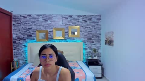 Mariana online show from January 24, 2025, 12:20 am