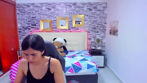 Mariana online show from February 20, 2025, 12:41 am