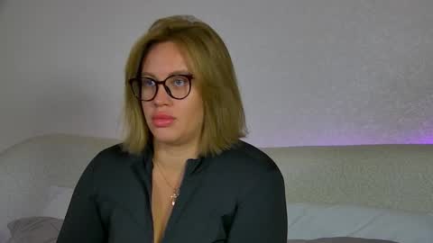 Maria online show from September 14, 2025, 6:07 pm