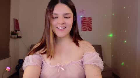 mariangeel_ online show from January 10, 2026, 1:07 am