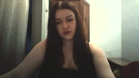 Snapshot of mariangloom chatting on July 20, 2026, 10:39 am mariangloom online show from July 20, 2026, 10:39 am