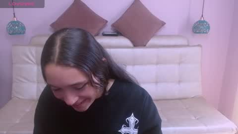 Snapshot of marianne_cam chatting on April 22, 2026, 3:24 pm marianne_cam online show from April 22, 2026, 3:24 pm