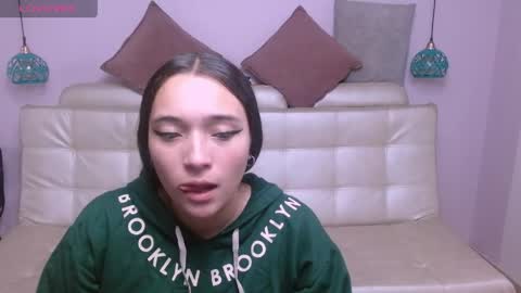 Snapshot of marianne_cam chatting on April 29, 2026, 3:27 pm marianne_cam online show from April 29, 2026, 3:27 pm