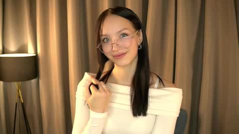 Snapshot of mariannsullivant chatting on November 3, 2025, 9:59 pm Rachel online show from November 3, 2025, 9:59 pm