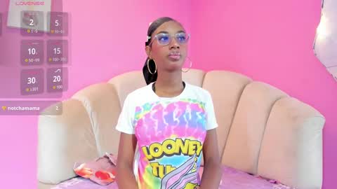 marianrosse online show from September 13, 2025, 3:12 pm