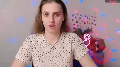 Mariia online show from November 17, 2025, 1:06 pm