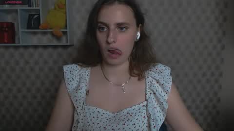 Snapshot of mariatess_ chatting on July 5, 2026, 1:07 pm Mariia online show from July 5, 2026, 1:07 pm