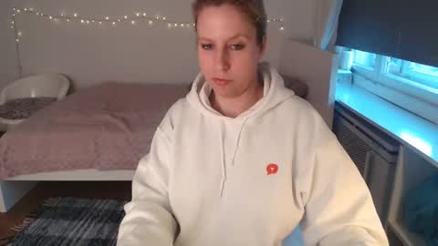 Maria online show from March 23, 2026, 4:44 pm