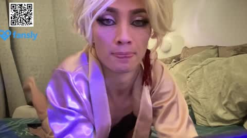 Snapshot of maridekoks chatting on December 6, 2024, 2:28 pm Mari online show from December 6, 2024, 2:28 pm