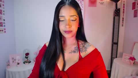 Snapshot of marie_daved chatting on May 10, 2026, 2:39 am Nicolle online show from May 10, 2026, 2:39 am