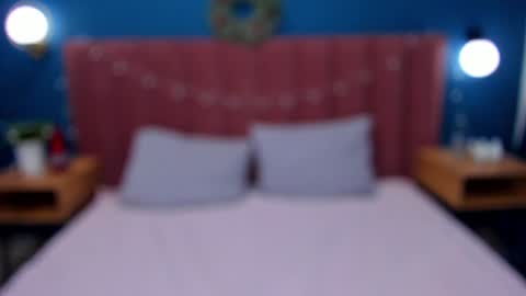 Snapshot of marie_reyes_ chatting on December 15, 2024, 4:51 am Mary 3 online show from December 15, 2024, 4:51 am