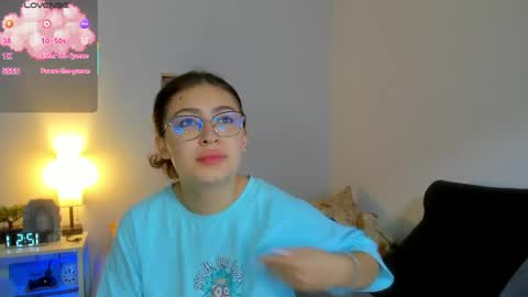 Snapshot of marieetaylor chatting on May 10, 2026, 5:51 pm Mariee online show from May 10, 2026, 5:51 pm