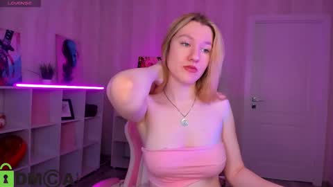 mariel_brown online show from November 22, 2025, 8:57 am