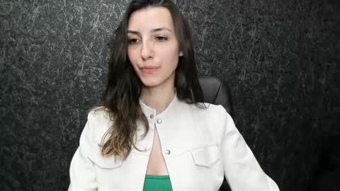 Snapshot of marielleanker chatting on September 24, 2025, 11:13 am marielleanker online show from September 24, 2025, 11:13 am