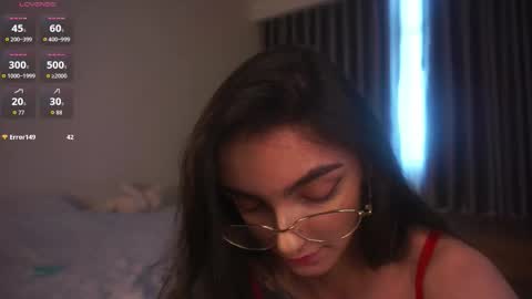 Mia online show from March 3, 2026, 12:28 am