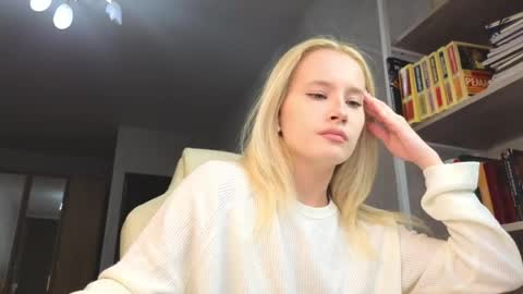 Snapshot of marietta__castro chatting on May 14, 2026, 5:20 pm Marietta online show from May 14, 2026, 5:20 pm