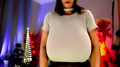 Snapshot of mariicha chatting on November 1, 2025, 6:59 am Nikita - Scroll down and read my bio please. New Pictures in Bio online show from November 1, 2025, 6:59 am