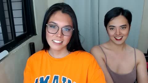 Snapshot of marikosue01 chatting on February 1, 2025, 9:43 am marikosue online show from February 1, 2025, 9:43 am