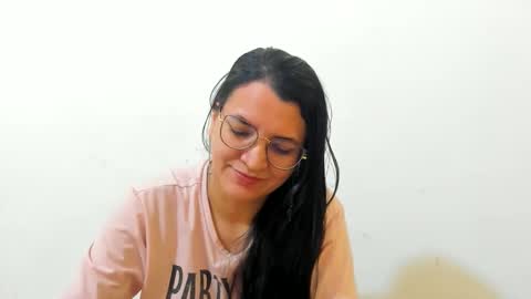 MARILYN SEXY online show from December 4, 2025, 2:37 pm