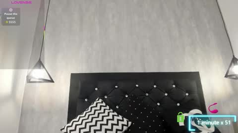 Marilyn  online show from March 27, 2026, 11:54 am