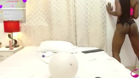 Snapshot of marilynrios_12 chatting on February 24, 2025, 10:47 pm MarilynRios 12 online show from February 24, 2025, 10:47 pm