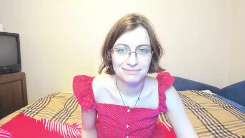 Marilyn online show from December 15, 2024, 1:57 am