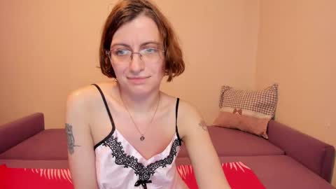 Marilyn online show from September 10, 2025, 9:59 pm