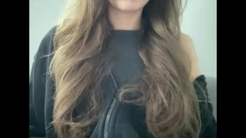 Marina online show from October 7, 2025, 7:38 am