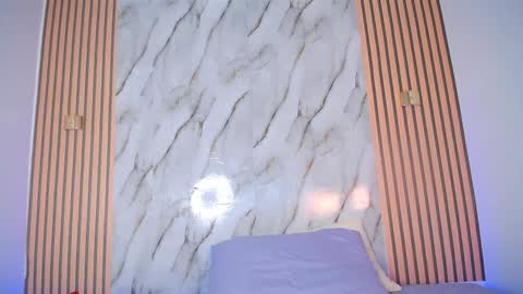 Marinella16 online show from December 20, 2025, 2:40 am